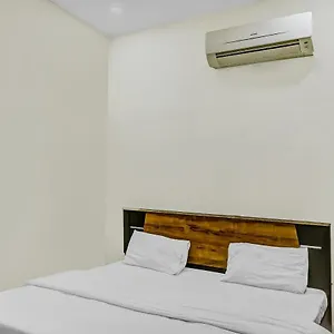 3* Hotel Capital O 85365 Tejas Inn